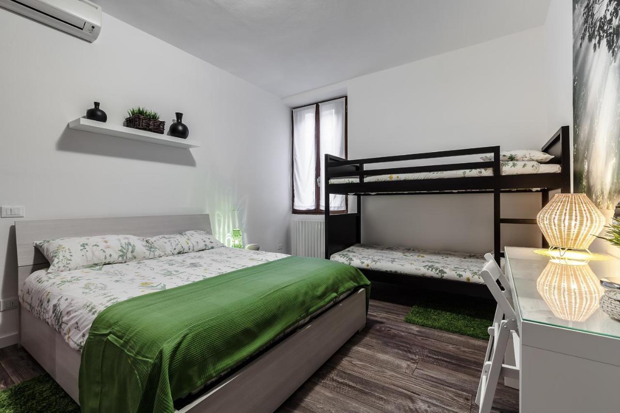 Stayeasy Fara12 - Central Station & Downtown Walking Distance Милано Екстериор снимка